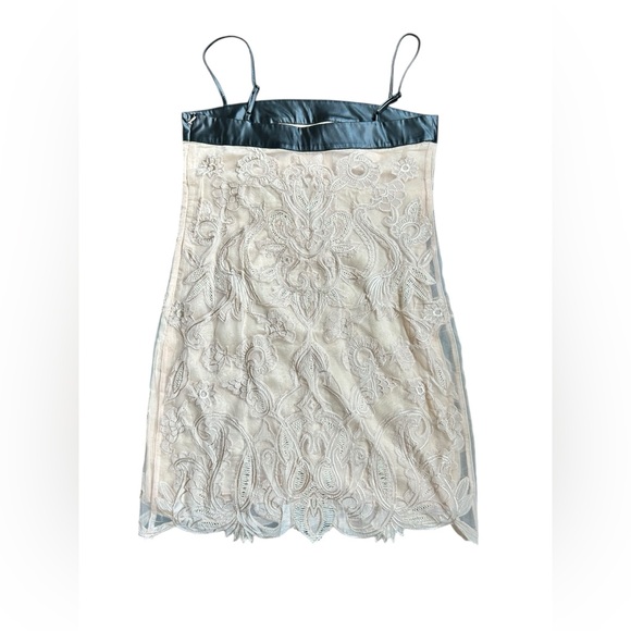 Anthropologie Square Neck Lace Mini Dress Black and Cream NWT Size 10 - Picture 5 of 10